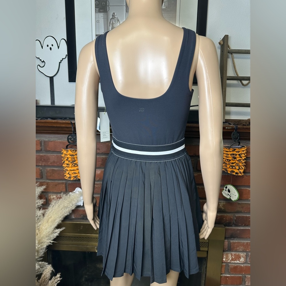 Womens Pleated One Piece Tennis Dress -Small - Picture 5 of 7